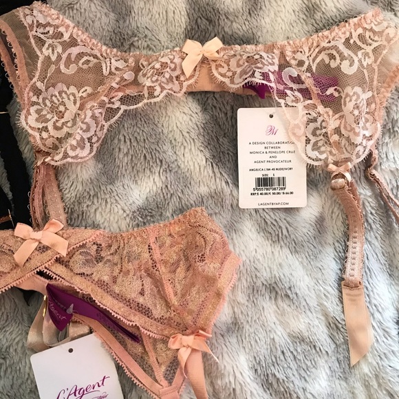 BNWT Agent Provocateur Garters - Picture 3 of 7